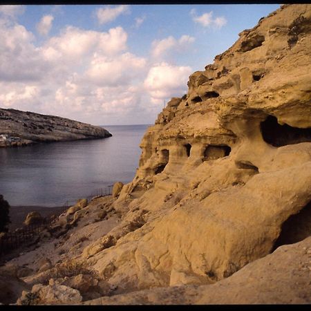 Marina Hotel Matala  Exterior photo